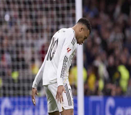 皇马逆转瓦,伦西亚,登顶西甲联,开云体育,开云体育官网,开云体育app,开云体育平台,KAIYUN,SPORTS,kaiyun登录入口