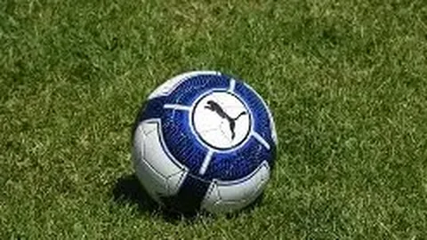 韩国娱乐圈揭秘：10位低调奢华的富二代明星盘点